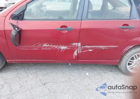 2005 Ford Focus Zx4 from USA, damaged, VIN 1FAFP34N05W288142